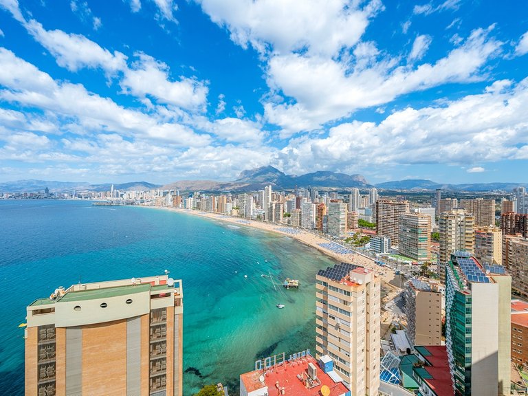 Apartment for Sale in Benidorm, Alicante 1