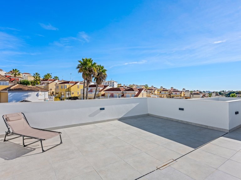 Villa for Sale in Costa Blanca Orihuela Costa, Alicante 37