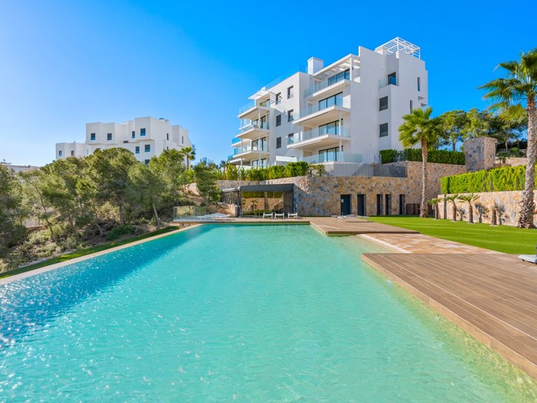 Apartment for Sale in Costa Blanca Las Colinas Golf, Alicante 32