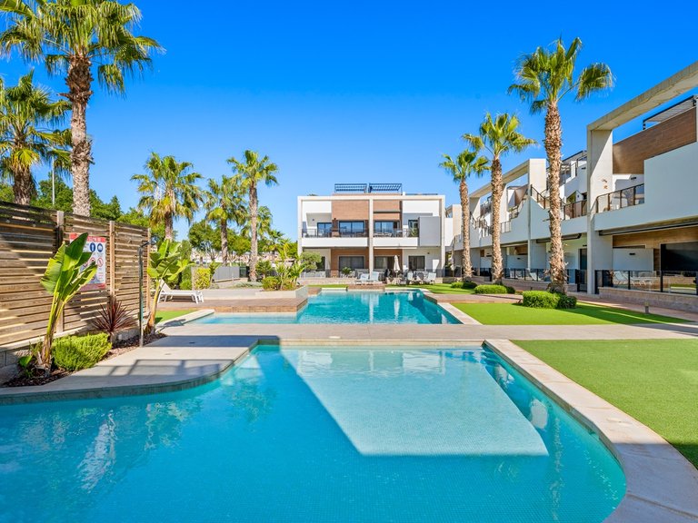 Apartment for Sale in Costa Blanca Guardamar Del Segura, Alicante 25