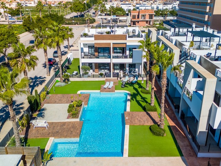 Apartment for Sale in Costa Blanca Guardamar Del Segura, Alicante 28