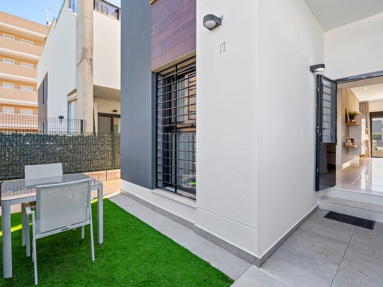 Apartment for Sale in Costa Blanca Guardamar Del Segura, Alicante 21