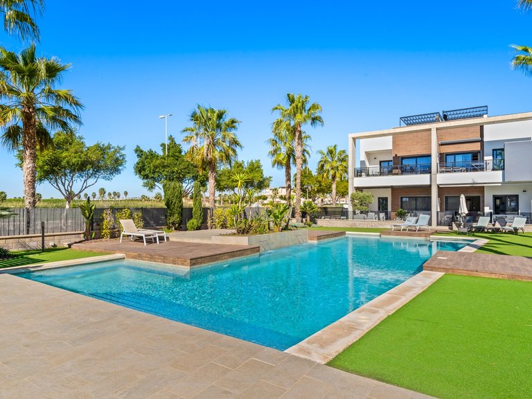 Apartment for Sale in Costa Blanca Guardamar Del Segura, Alicante 26