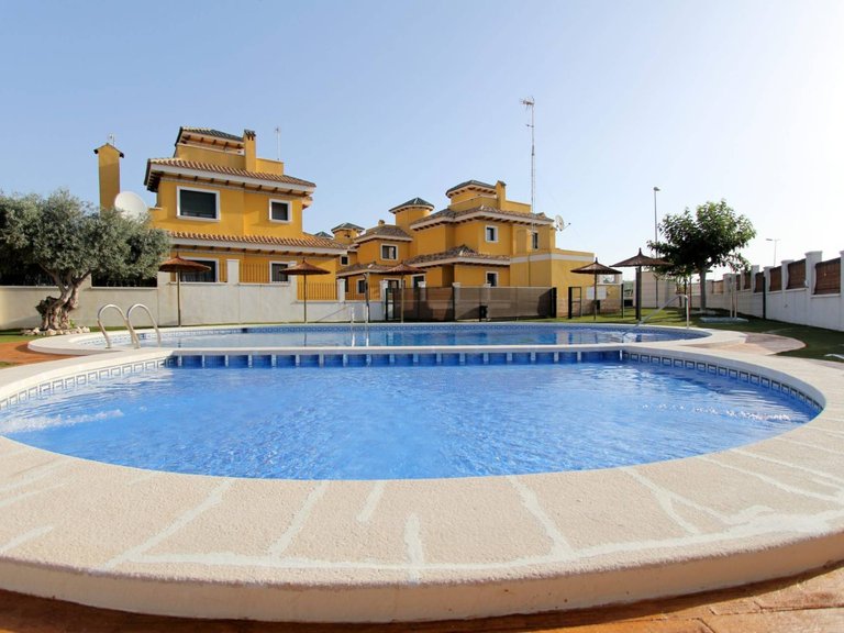 Villa for Sale in Ciudad Quesada/rojales, Alicante 2