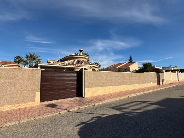 Villa for Sale in Benijófar, Alicante 23