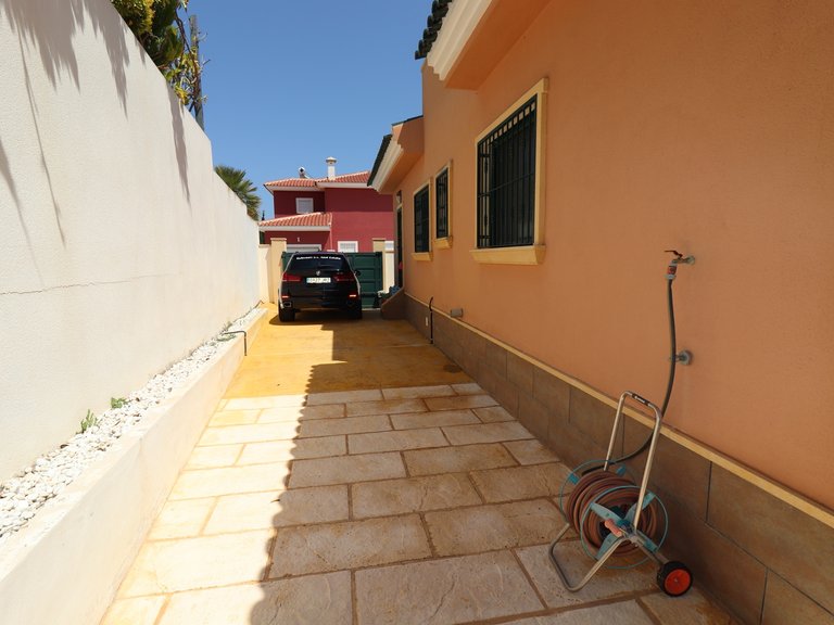 Villa for Sale in Rojales, Alicante 29