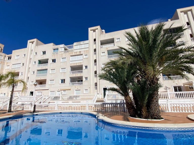 Apartment for Sale in Guardamar Del Segura, Alicante 1