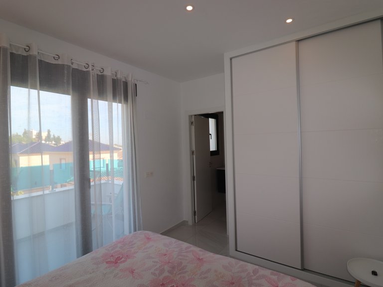Villa for Sale in Bigastro, Alicante 32