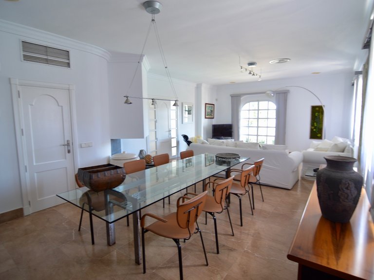 Villa for Sale in Torrevieja, Alicante 4