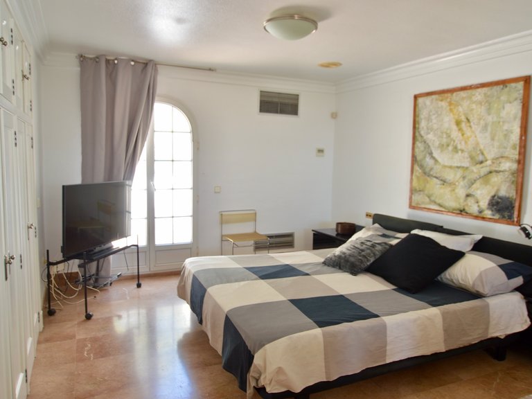 Villa for Sale in Torrevieja, Alicante 13
