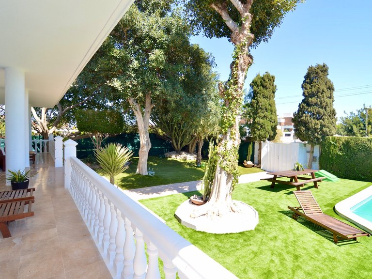 Villa for Sale in Torrevieja, Alicante 27