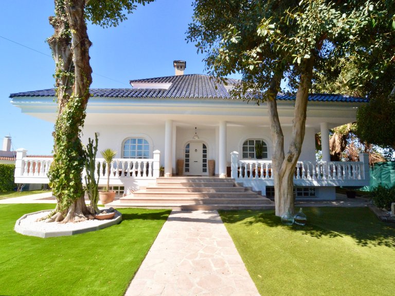 Villa for Sale in Torrevieja, Alicante 31