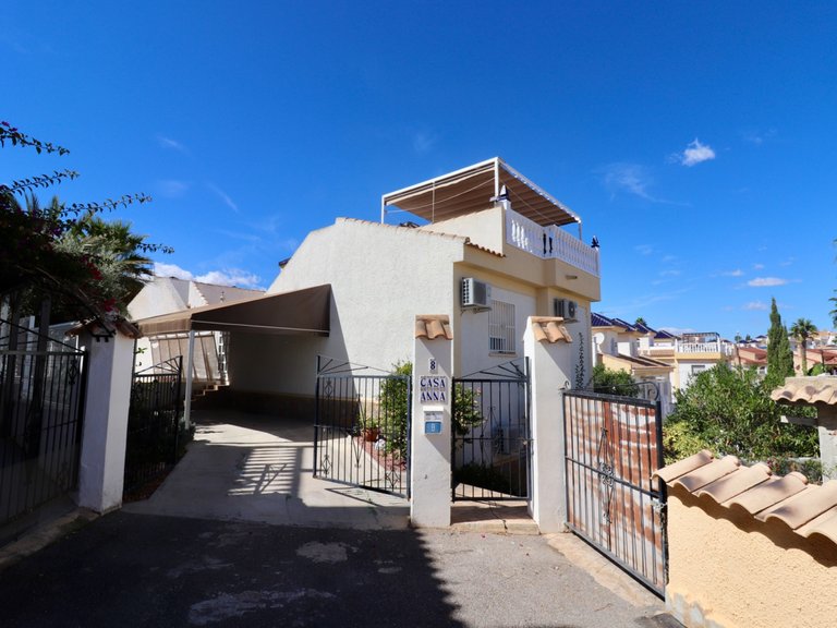 Villa for Sale in Ciudad Quesada, Alicante 2