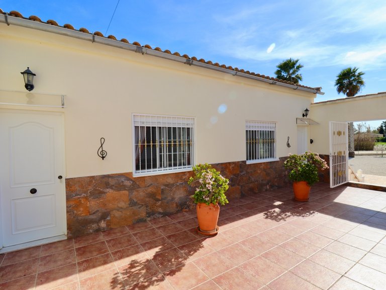 Villa for Sale in Catral, Alicante 28
