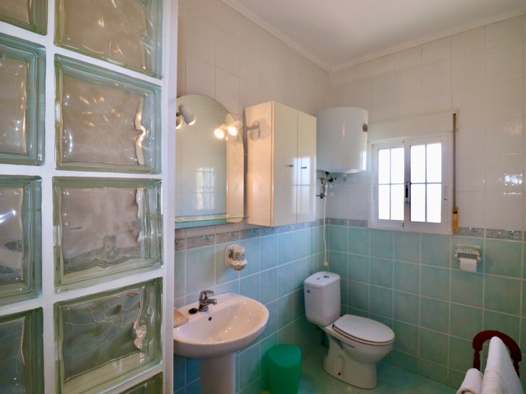 Villa for Sale in Catral, Alicante 41