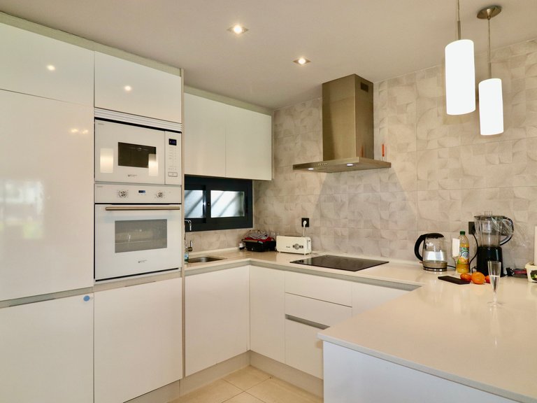 Apartment for Sale in El Raso, Alicante 5