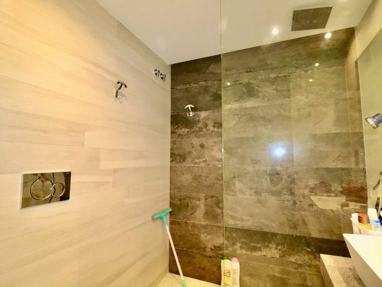 Apartment for Sale in El Raso, Alicante 17
