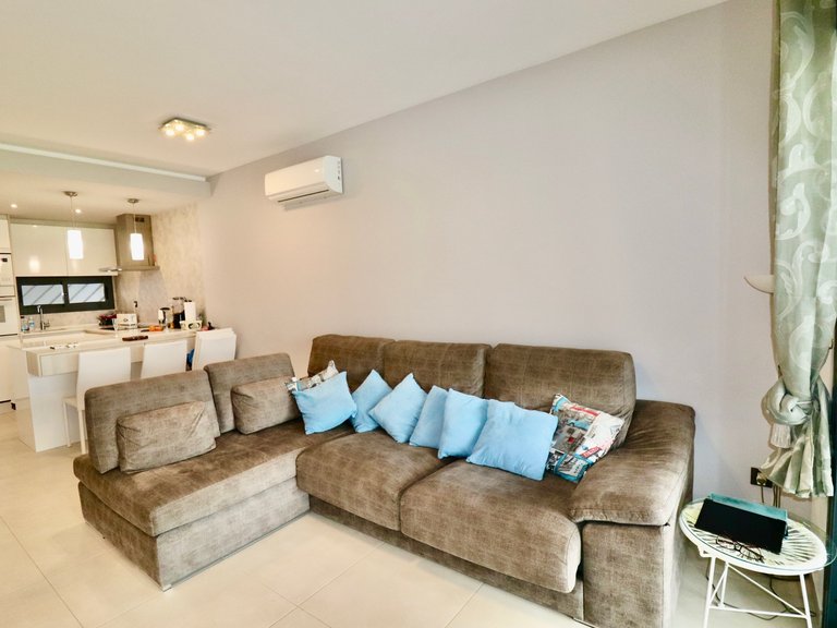 Apartment for Sale in El Raso, Alicante 10