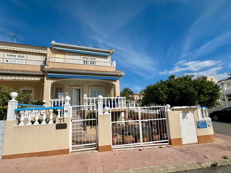 Town House for Sale in Rojales, Alicante 1