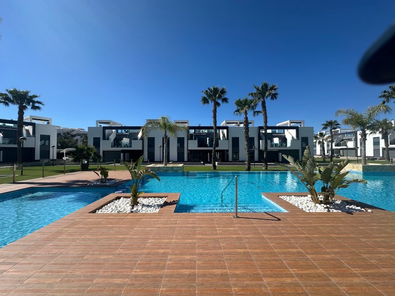 Apartment for Sale in El Raso, Alicante 1