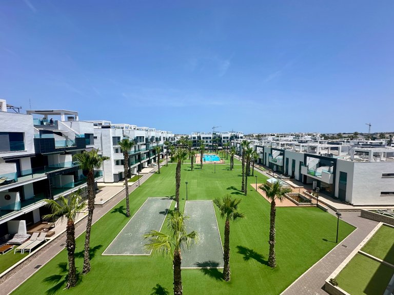 Apartment for Sale in El Raso, Alicante 2