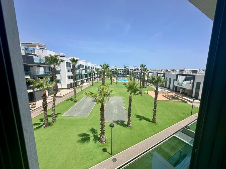 Apartment for Sale in El Raso, Alicante 24