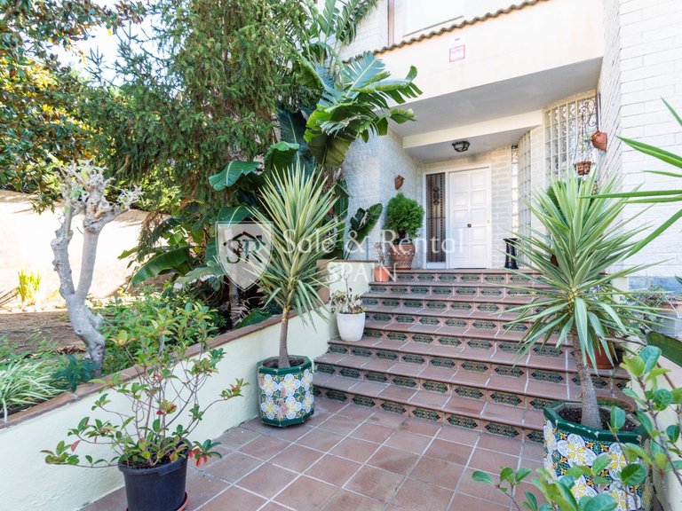 Villa for Sale in Lloret De Mar, Gerona 3