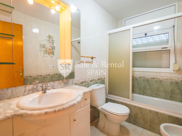 Villa for Sale in Lloret De Mar, Gerona 32