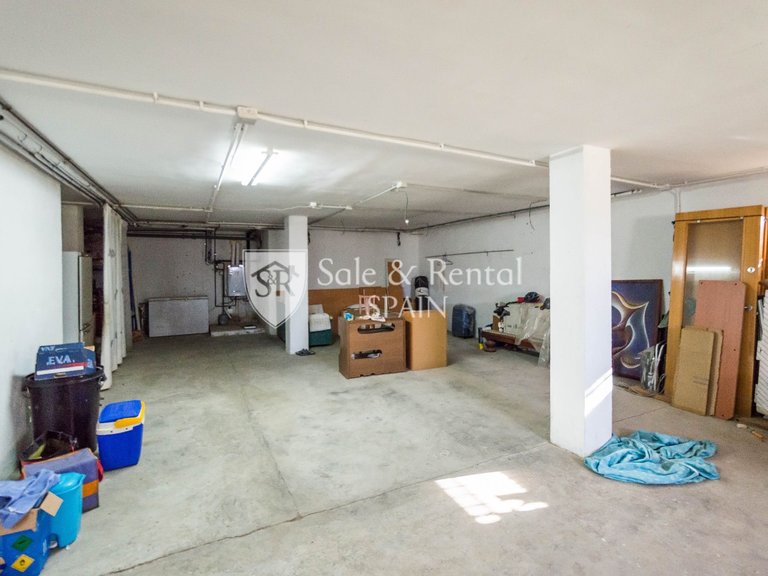 Villa for Sale in Lloret De Mar, Gerona 38