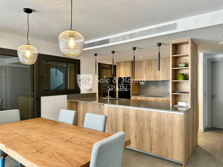 Villa for Sale in Lloret De Mar, Gerona 4