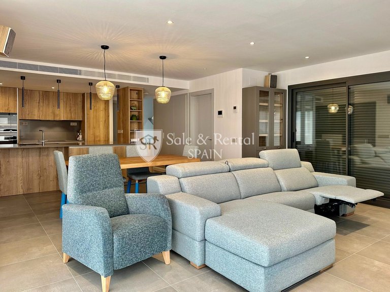 Villa for Sale in Lloret De Mar, Gerona 5