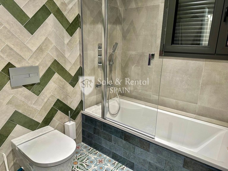 Villa for Sale in Lloret De Mar, Gerona 10