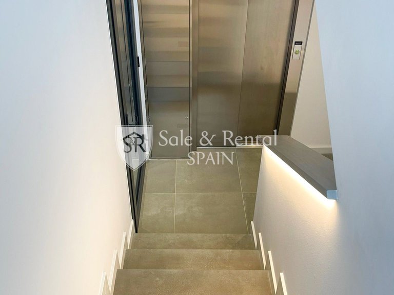 Villa for Sale in Lloret De Mar, Gerona 17