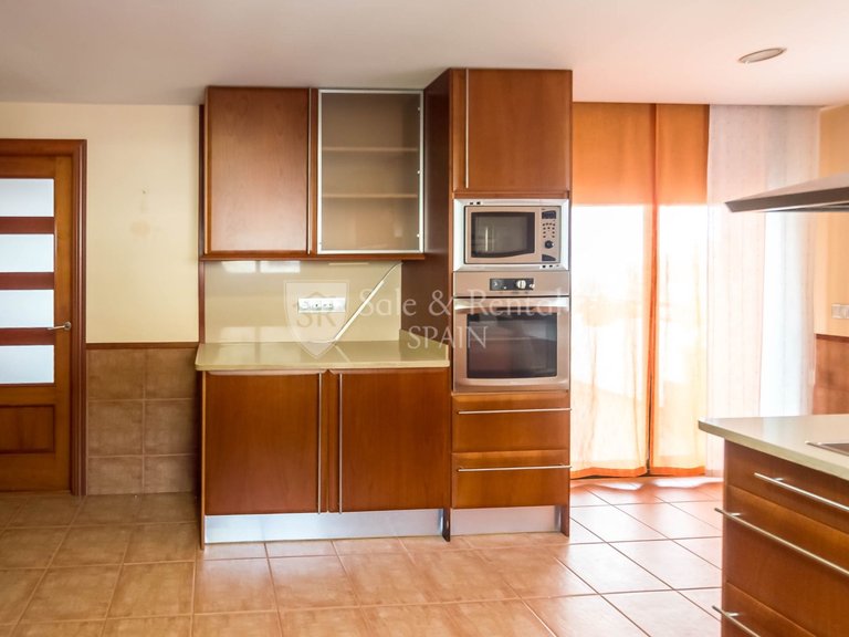 Villa for Sale in Lloret De Mar, Gerona 13