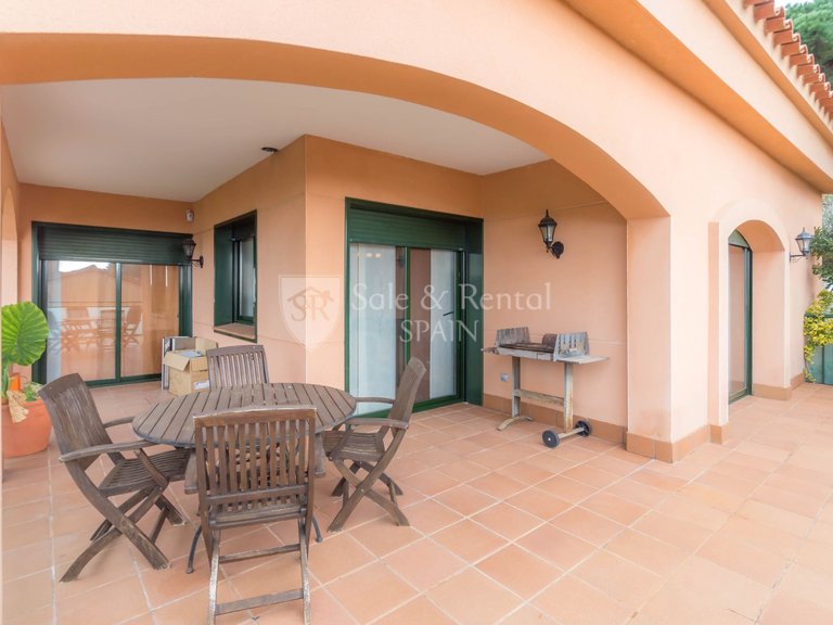 Villa for Sale in Lloret De Mar, Gerona 18