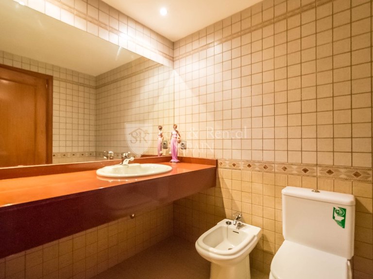 Villa for Sale in Lloret De Mar, Gerona 28