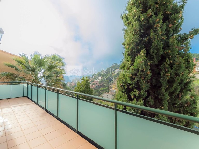 Villa for Sale in Lloret De Mar, Gerona 33