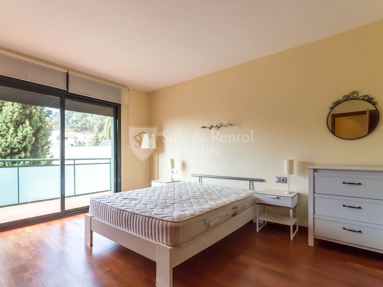 Villa for Sale in Lloret De Mar, Gerona 37