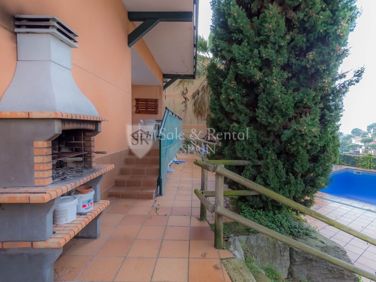 Villa for Sale in Lloret De Mar, Gerona 48
