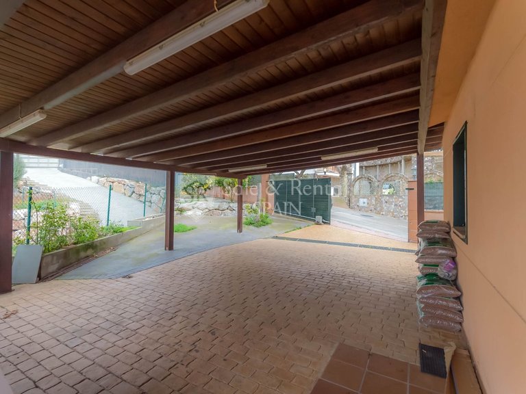 Villa for Sale in Lloret De Mar, Gerona 49