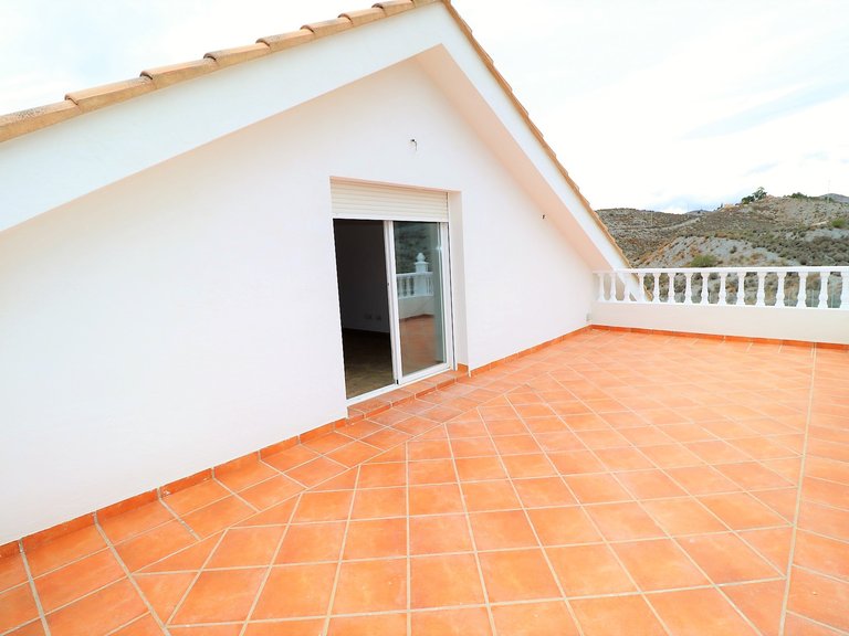 Villa for Sale in Puerto Lumbreras, Murcia 39