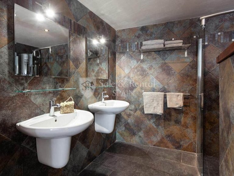 Apartment for Sale in Lloret De Mar, Gerona 19