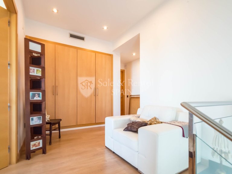 Villa for Sale in Lloret De Mar, Gerona 16