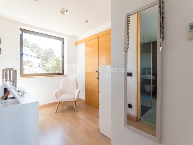 Villa for Sale in Lloret De Mar, Gerona 31