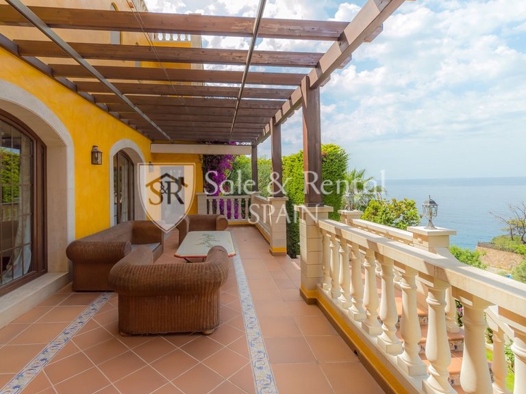 Villa for Sale in Lloret De Mar, Gerona 2