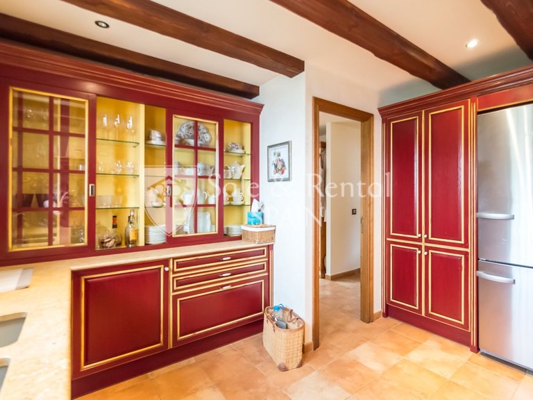Villa for Sale in Lloret De Mar, Gerona 14