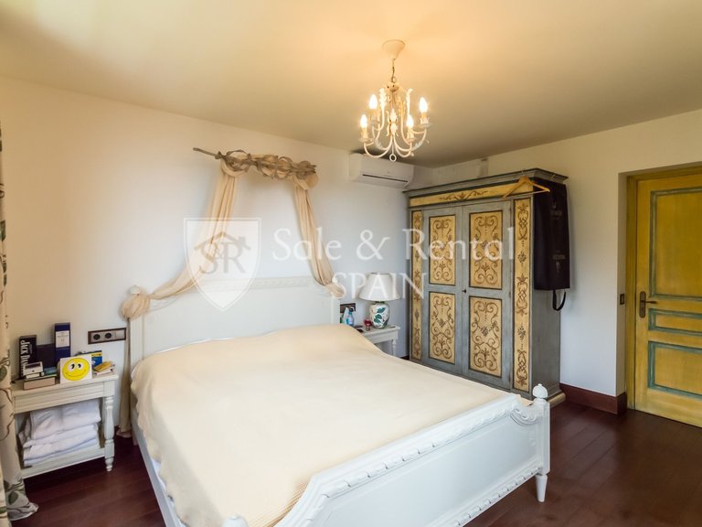 Villa for Sale in Lloret De Mar, Gerona 23