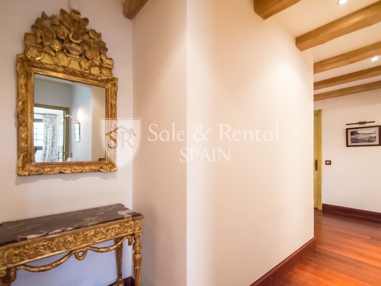 Villa for Sale in Lloret De Mar, Gerona 24