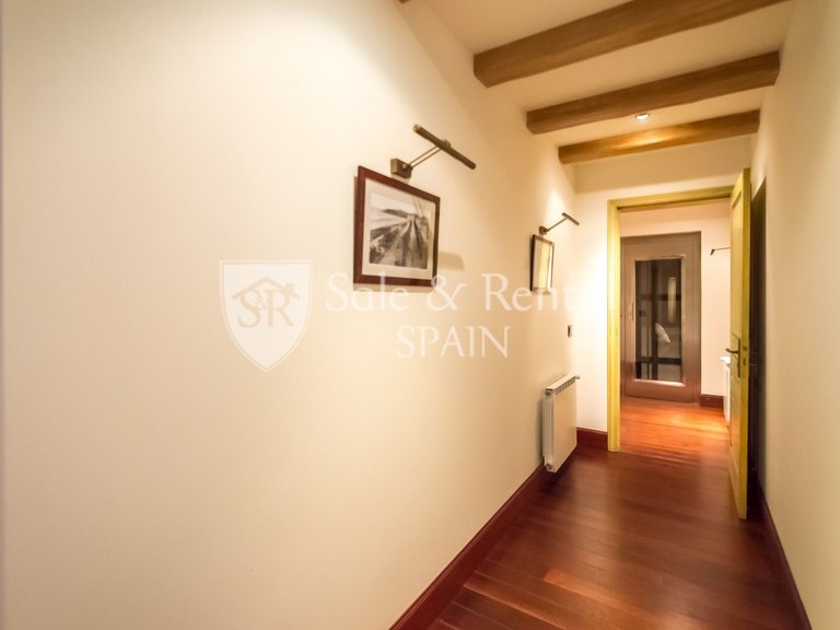 Villa for Sale in Lloret De Mar, Gerona 30
