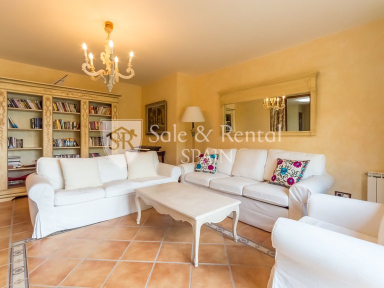 Villa for Sale in Lloret De Mar, Gerona 40